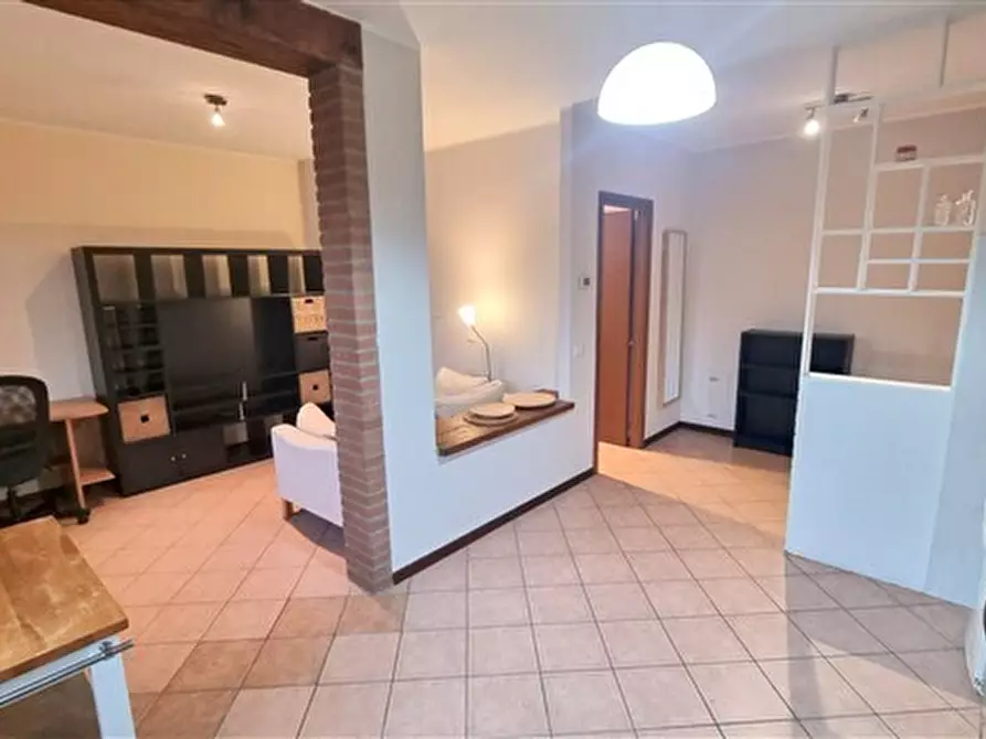 Immagine 7 di Bilocale in vendita  in Strada Val Parma 188 a Parma