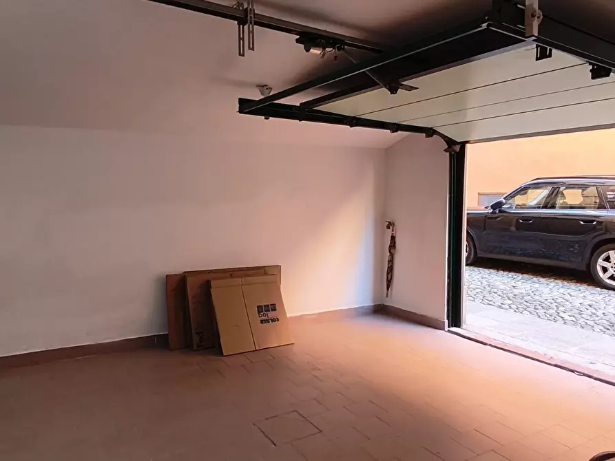 Immagine 19 di Mansarda in affitto  in via belle arti a Modena