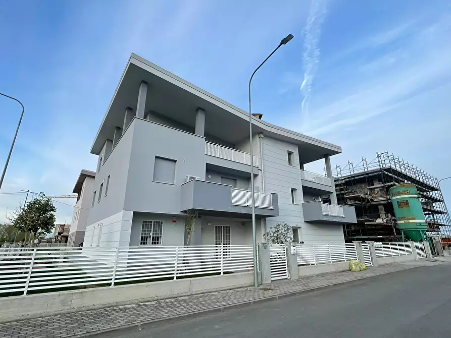 Immagine 9 di Quadrilocale in vendita  in Via Socrate a Nonantola