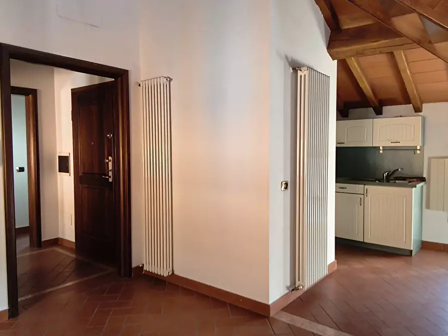 Immagine 8 di Mansarda in affitto  in via belle arti a Modena