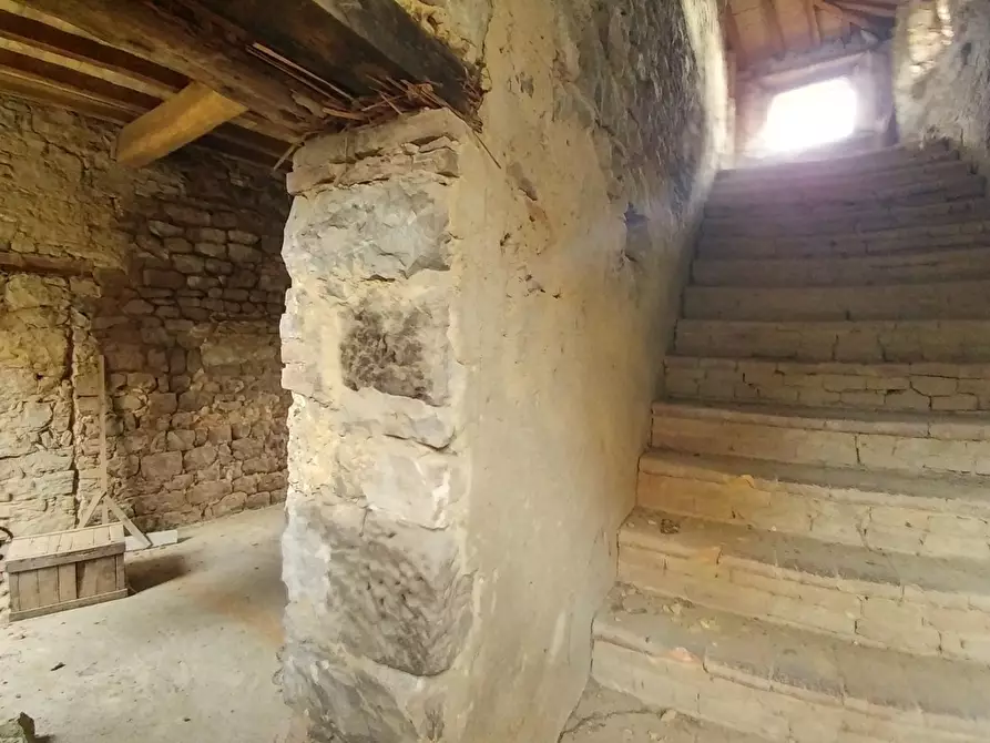 Immagine 21 di Rustico / casale in vendita  in Via Castello 94 a Zocca
