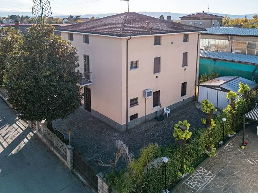 Immagine 28 di Casa bifamiliare in vendita  in Viale della Pace 4 a Formigine