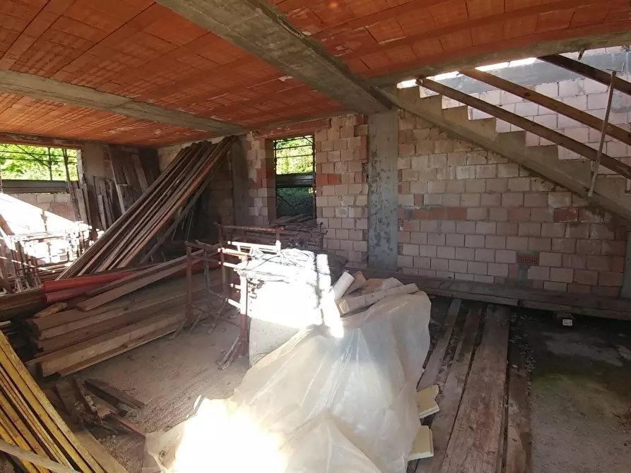 Immagine 16 di Casa indipendente in vendita  a Valsamoggia