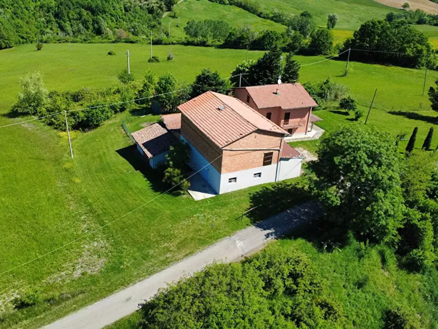 Immagine 3 di Rustico / casale in vendita  in Via Secchiano 1767 a Valsamoggia