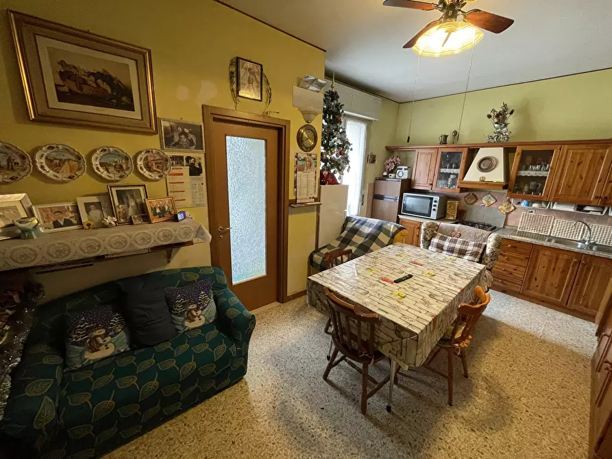 Immagine 8 di Quadrilocale in vendita  in via basaglia 79 a Modena