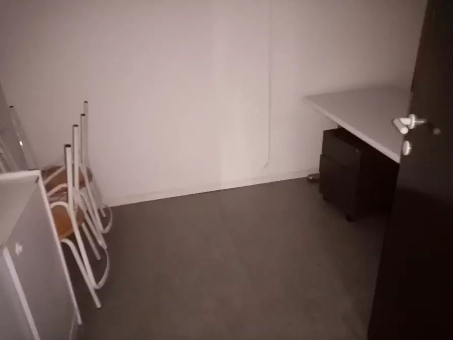 Immagine 19 di Ufficio in vendita  in Via del Rivo 23 a Terni