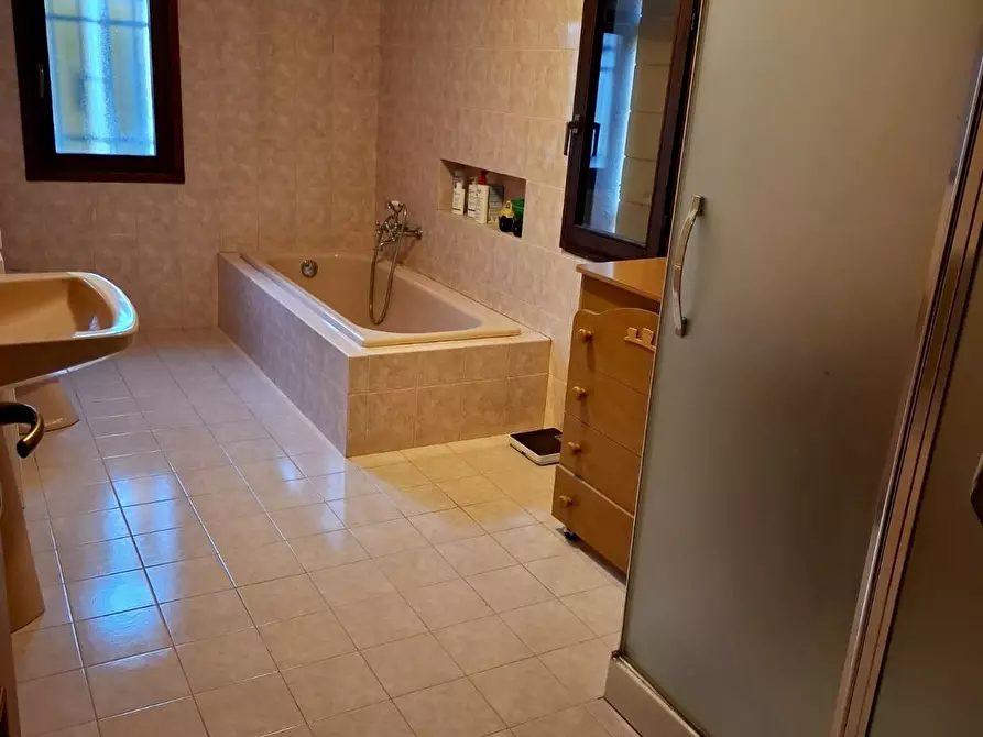 Immagine 19 di Casa bifamiliare in vendita  in via roma a Corbola