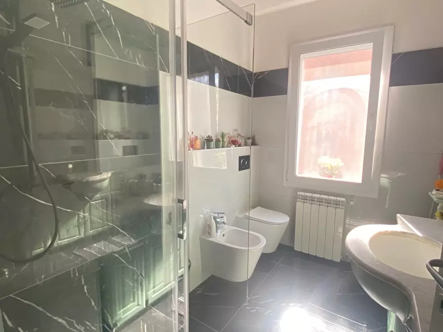 Immagine 4 di Stanza singola in affitto  in via balzan a Rovigo