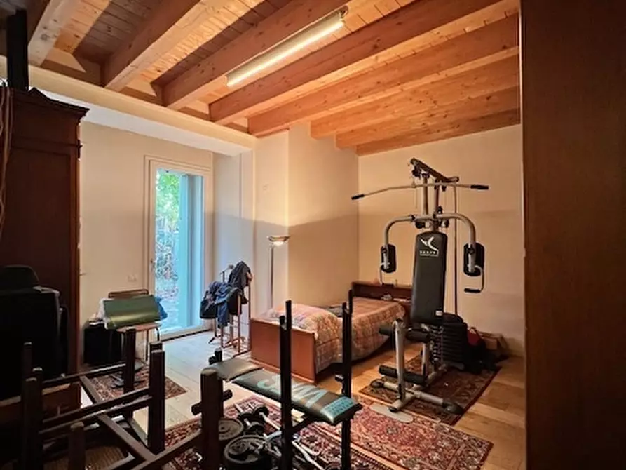 Immagine 27 di Villa in vendita  a Rovigo