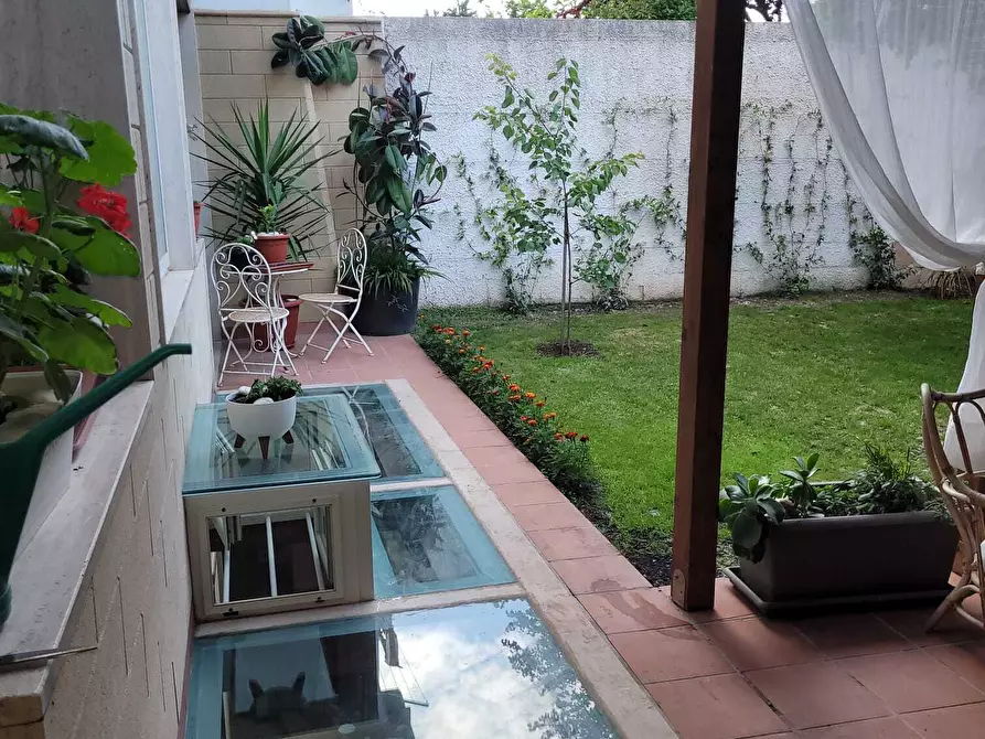 Immagine 5 di Villa in vendita  in Via Angelo Michele Pesce 62 a Casamassima