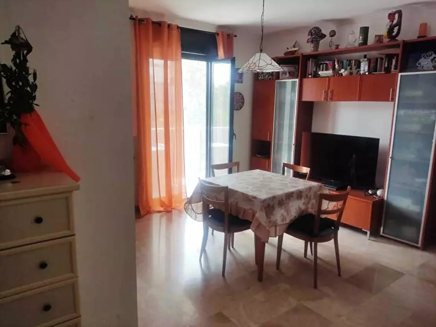 Immagine 7 di Trilocale in vendita  in Via Rocco di Cillo 1 a Bari