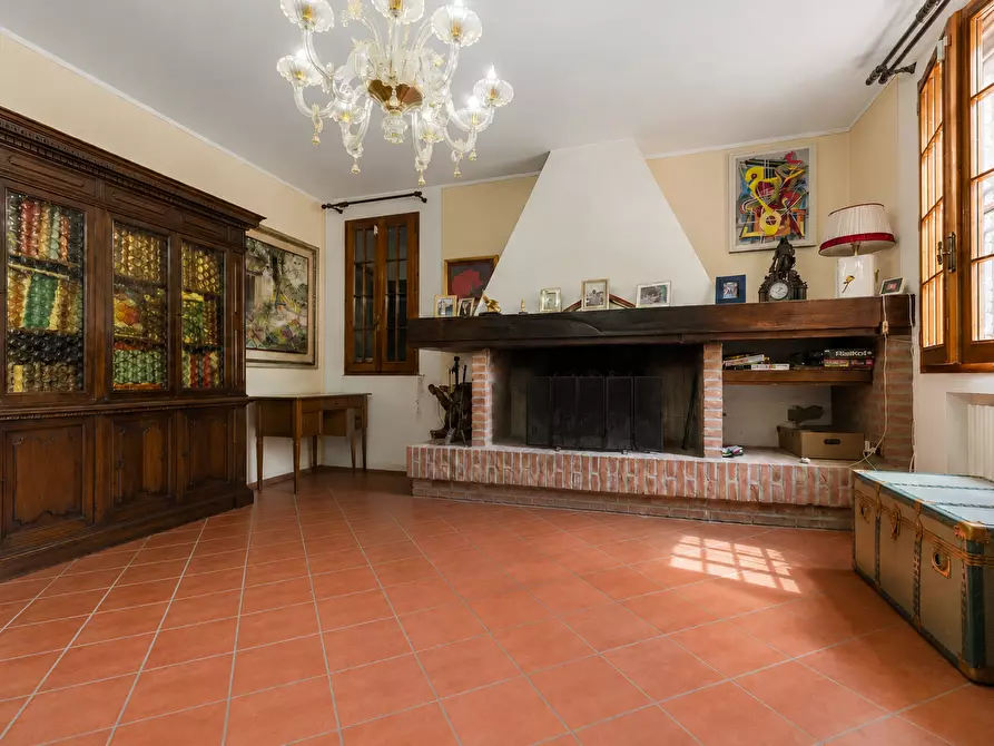 Immagine 13 di Villa in vendita  a Pieve Di Cento