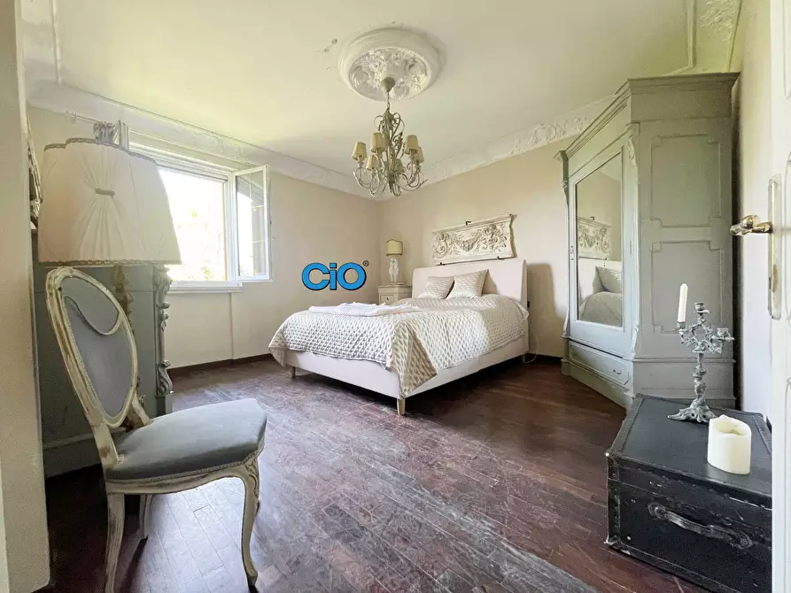 Immagine 8 di Villa in vendita  a Camugnano
