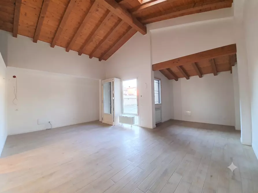 Immagine 3 di Bilocale in vendita  in Via I Maggio 5 a Bovezzo