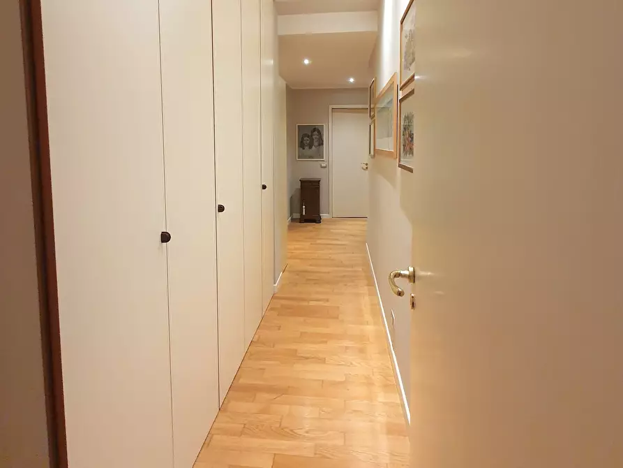 Immagine 12 di Quadrilocale in affitto  in MOMPIANO a Brescia