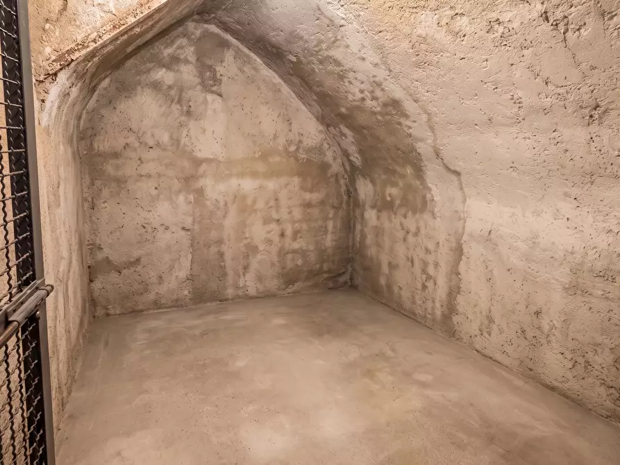 Immagine 20 di Quadrilocale in vendita  in Corso Martiri della Libertà a Brescia