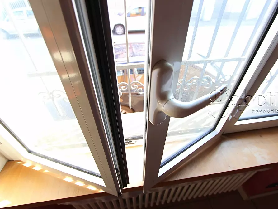 Immagine 10 di Monolocale in vendita  in Via Cornaggia a Rho