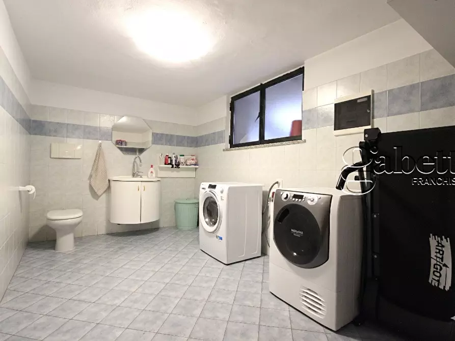 Immagine 39 di Villa in vendita  in Via Luigi Pirandello a Nerviano