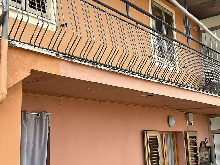 Immagine 3 di Trilocale in vendita  in Piazza Roma 18 a Novafeltria