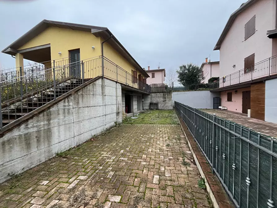 Immagine 25 di Casa indipendente in vendita  in Via Leonardo da Vinci 1 a Novafeltria