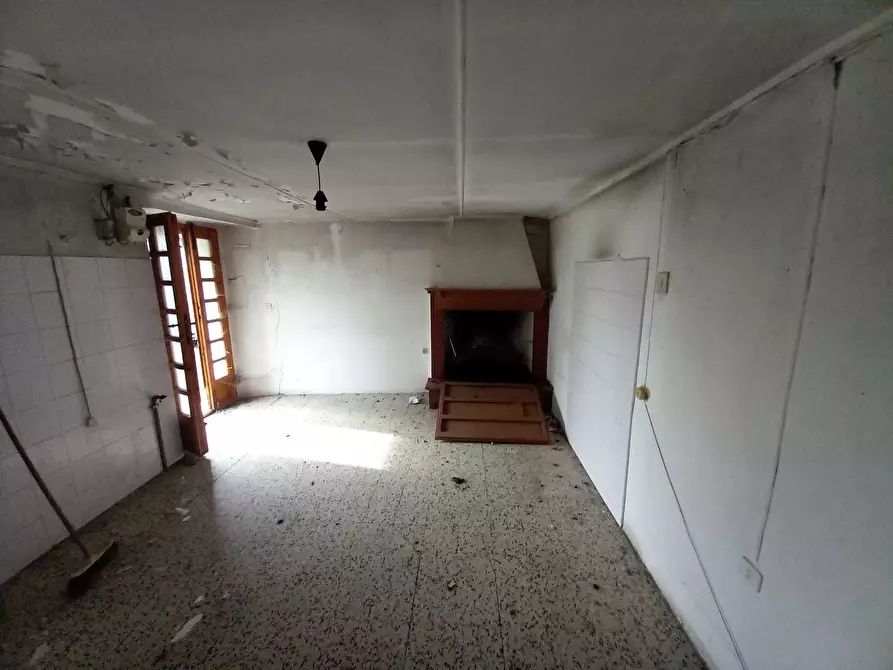 Immagine 12 di Terratetto in vendita  in Secchiano a Novafeltria