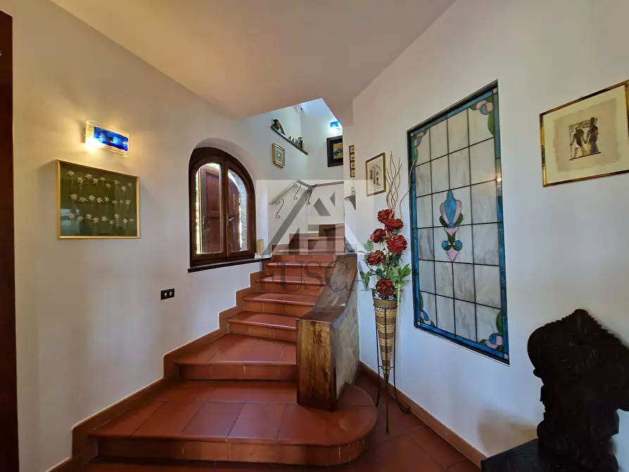 Immagine 44 di Villa in vendita  in via vecchia i a Lucca