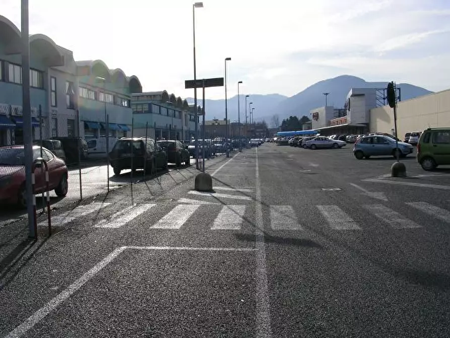 Immagine 19 di Capannone industriale in vendita  in Via Viaccia a Lucca