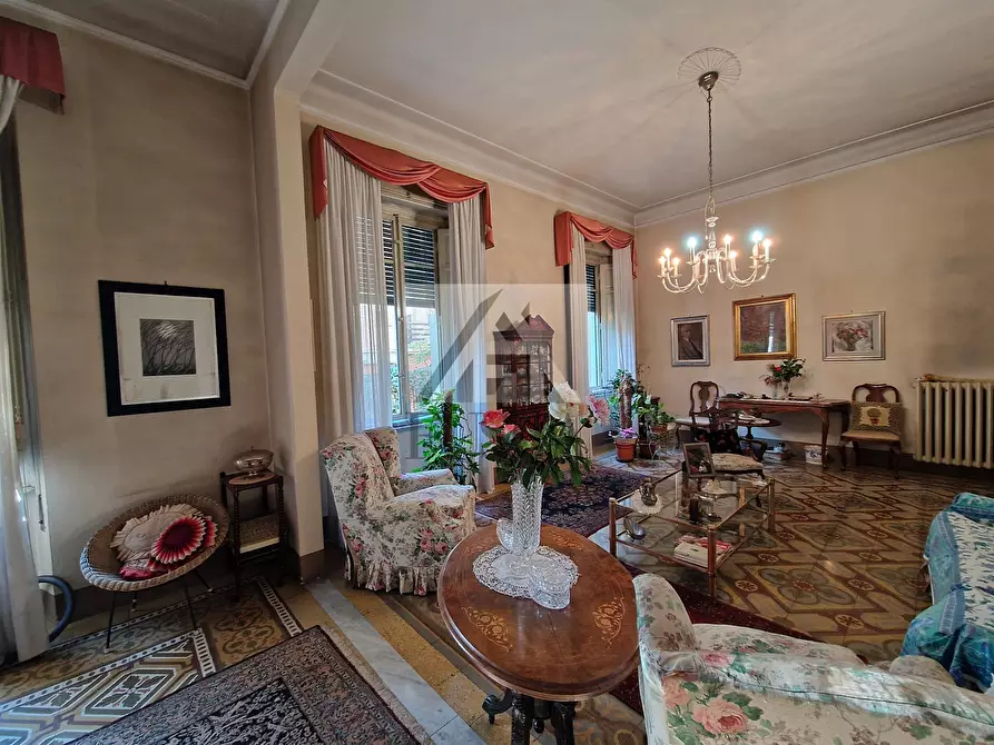 Immagine 15 di Villa in vendita  in Via Borgo Giannotti a Lucca