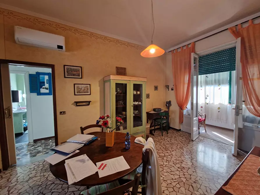 Immagine 9 di Quadrilocale in vendita  in Via Gaetano Luporini 45 a Lucca