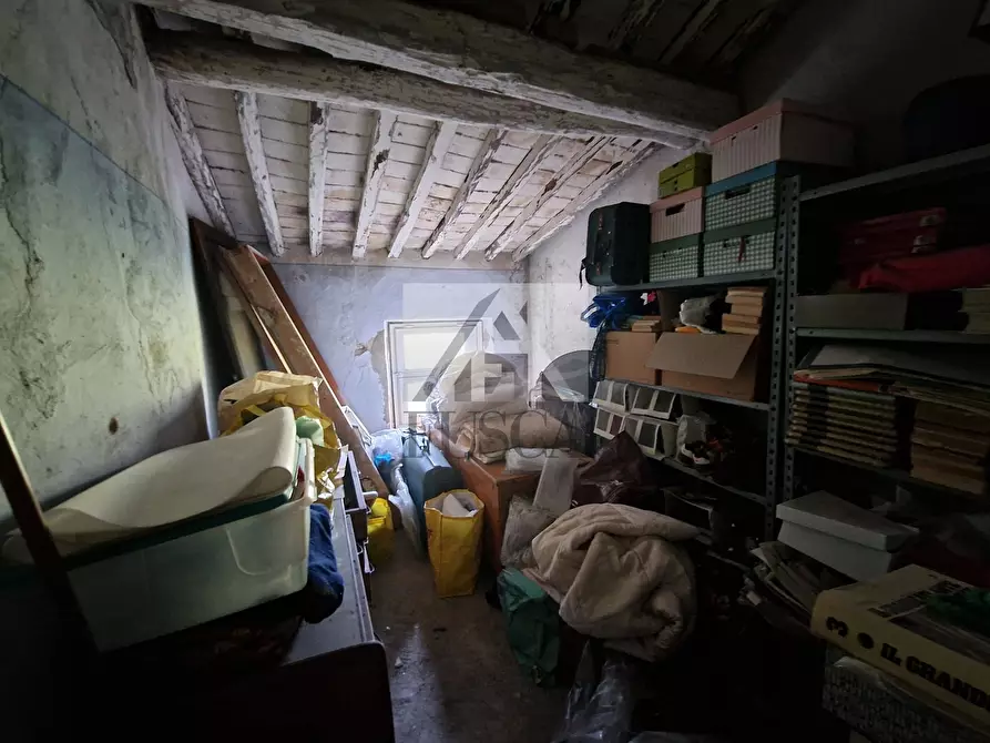 Immagine 12 di Terratetto in vendita  in Via della Billona 1961 a Lucca