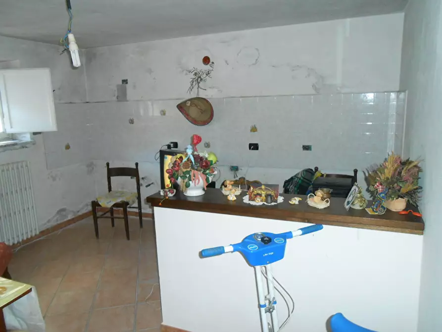 Immagine 17 di Villa in vendita  in Via per Chiatri a Lucca