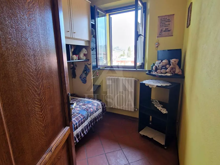 Immagine 14 di Quadrilocale in vendita  in Via delle Gavine 531 a Lucca