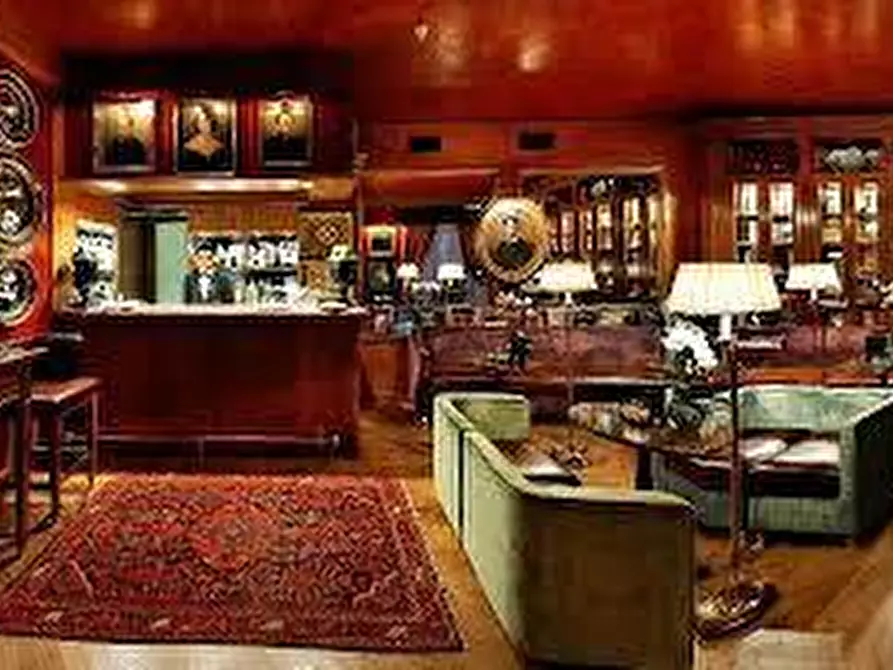 Immagine 8 di Bar / Ristorante in vendita  in Viale Europa a Lucca