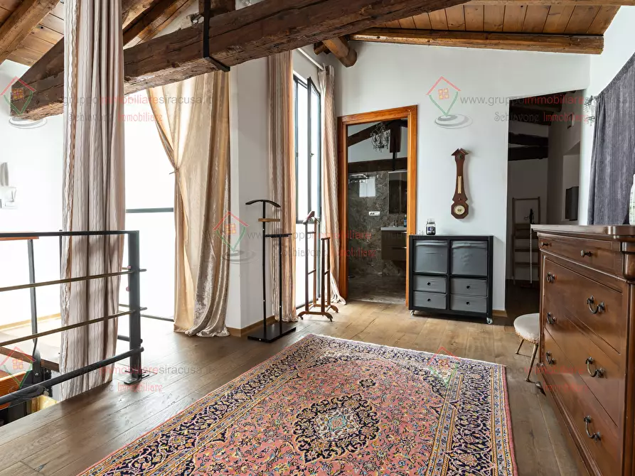 Immagine 15 di Appartamento in vendita  a Siracusa