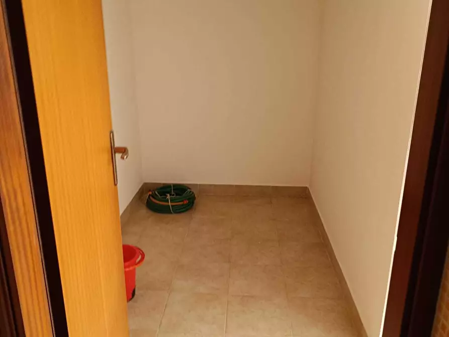 Immagine 14 di Casa indipendente in vendita  a Canicattini Bagni