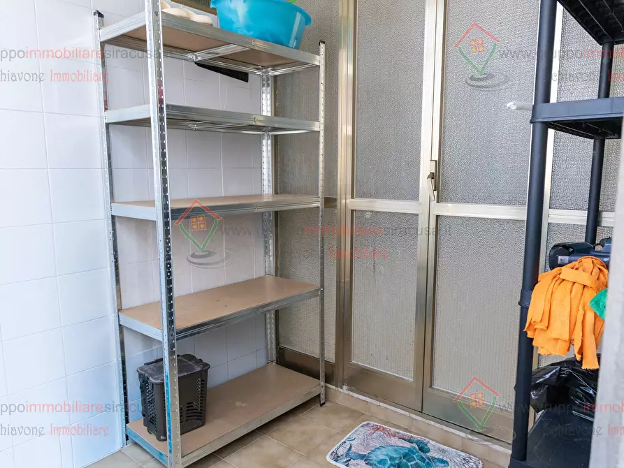 Immagine 21 di Quadrilocale in vendita  a Siracusa