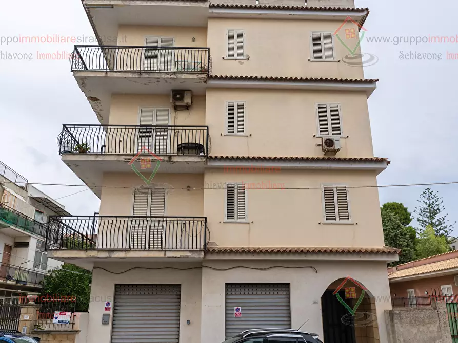 Immagine 2 di Trilocale in vendita  a Siracusa