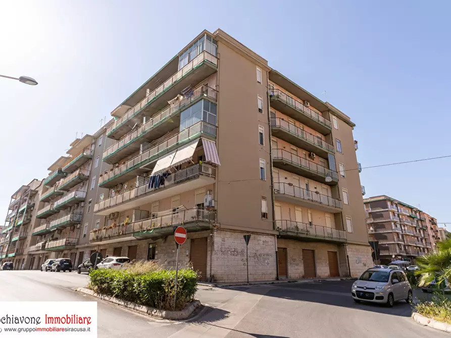 Immagine 29 di Pentalocale in vendita  a Siracusa