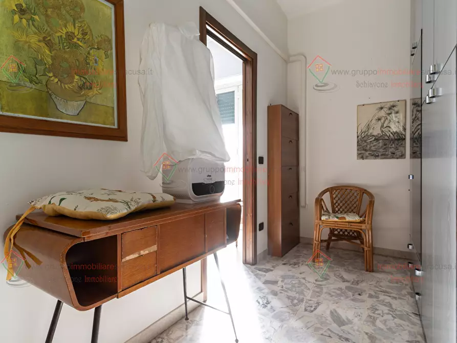 Immagine 14 di Trilocale in vendita  a Siracusa