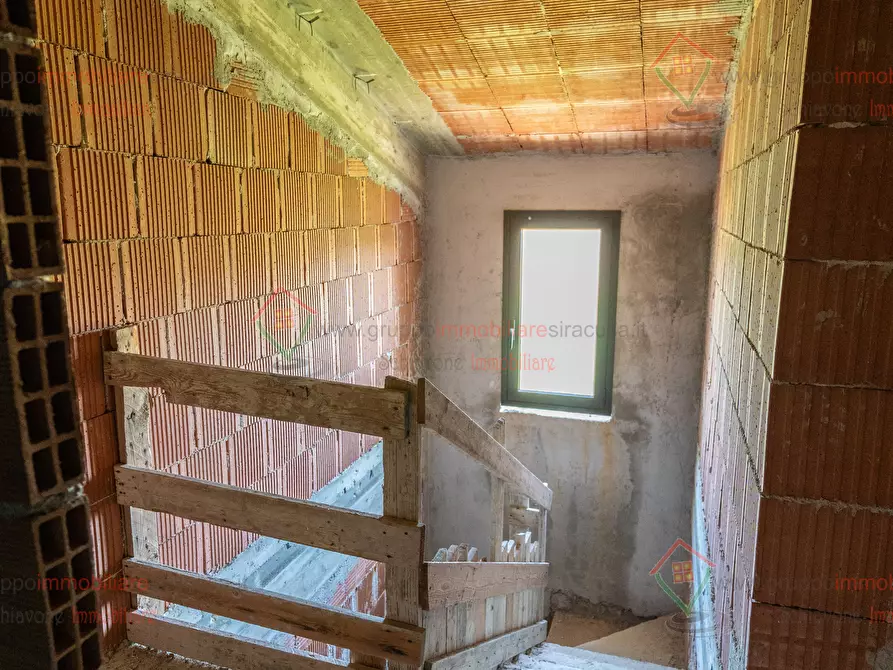 Immagine 25 di Casa bifamiliare in vendita  a Siracusa