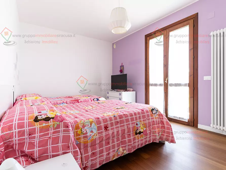 Immagine 20 di Casa bifamiliare in vendita  a Siracusa