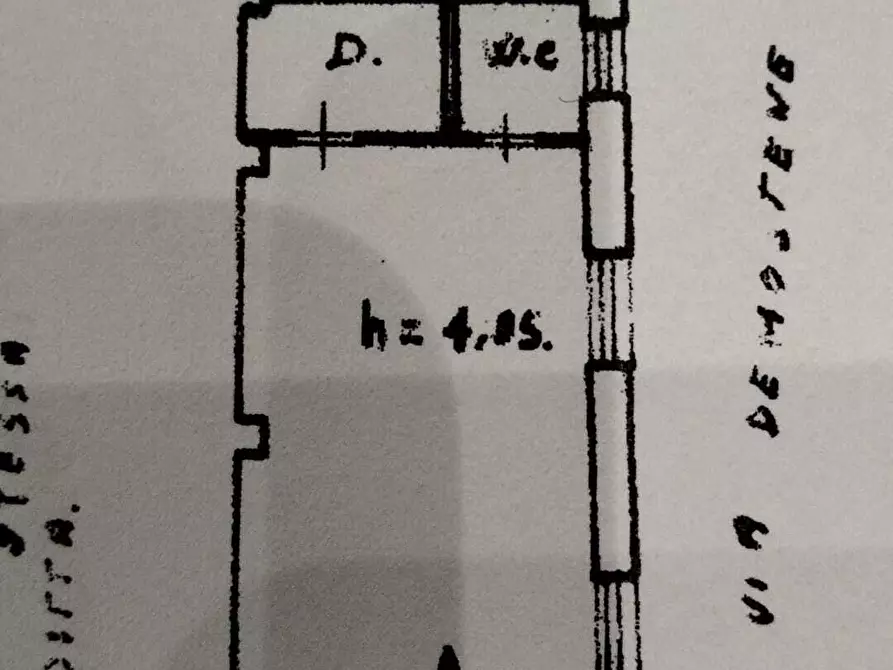 Immagine 2 di Locale commerciale in affitto  a Siracusa