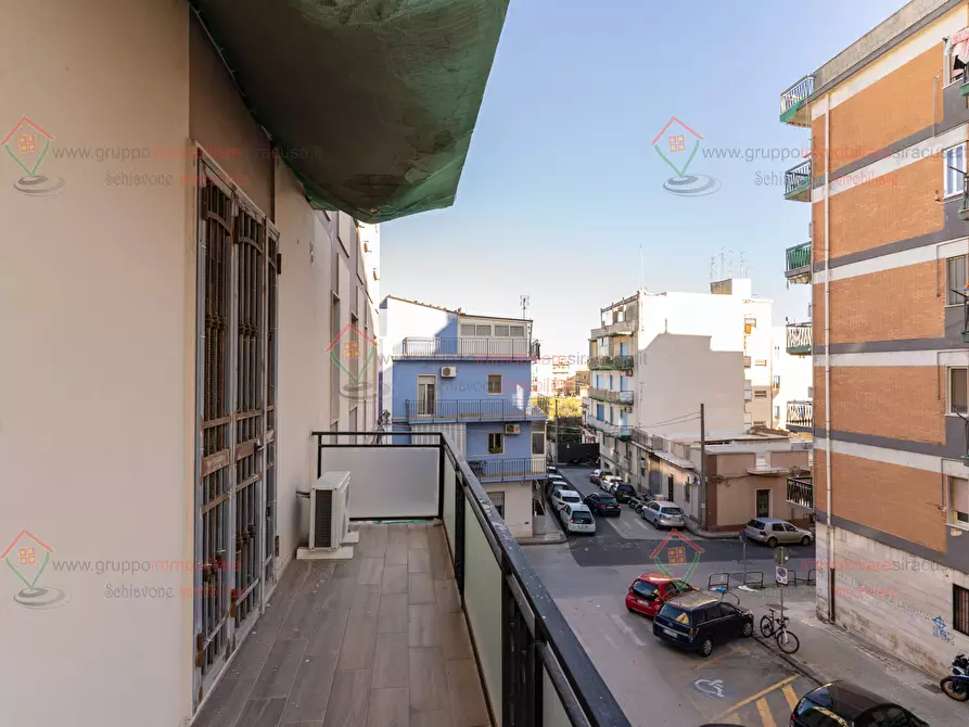 Immagine 28 di Pentalocale in vendita  a Siracusa