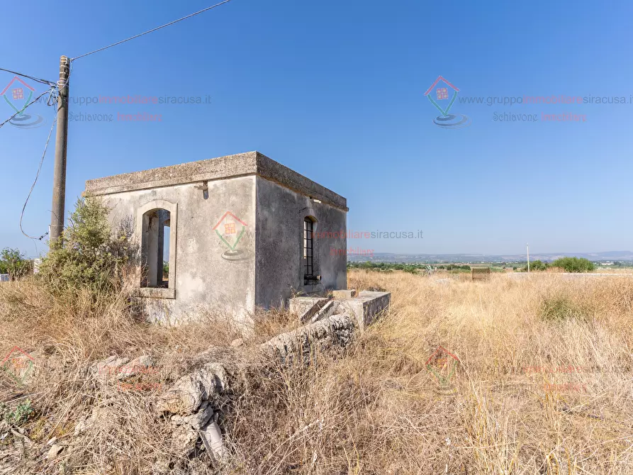 Immagine 12 di Rustico / casale in vendita  a Siracusa