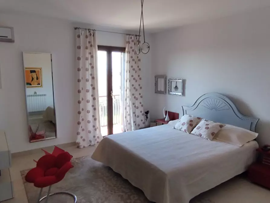 Immagine 16 di Villetta a schiera in vendita  a Siracusa