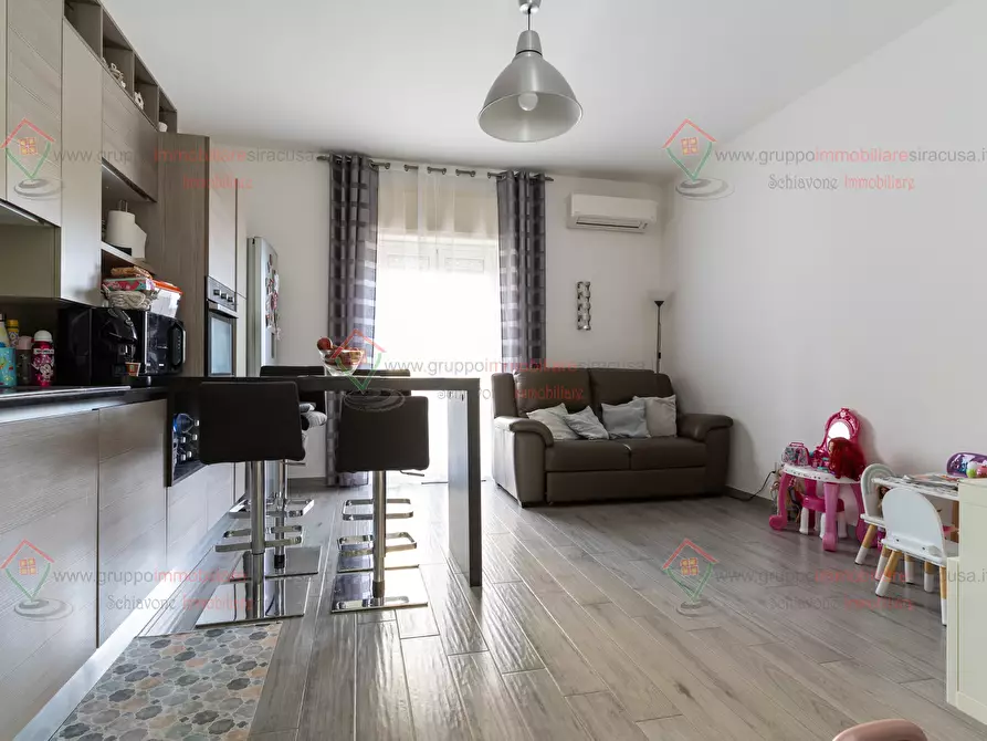 Immagine 4 di Trilocale in vendita  a Siracusa