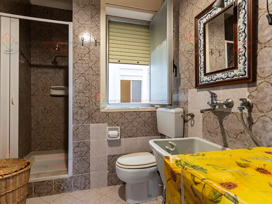 Immagine 8 di Pentalocale in vendita  a Siracusa