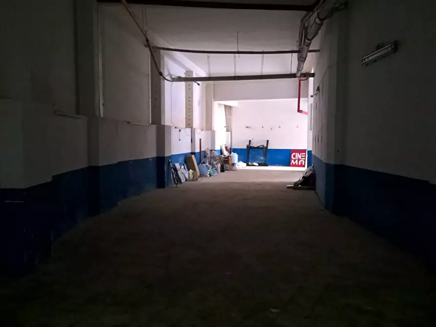Immagine 5 di Magazzino in vendita  a Siracusa