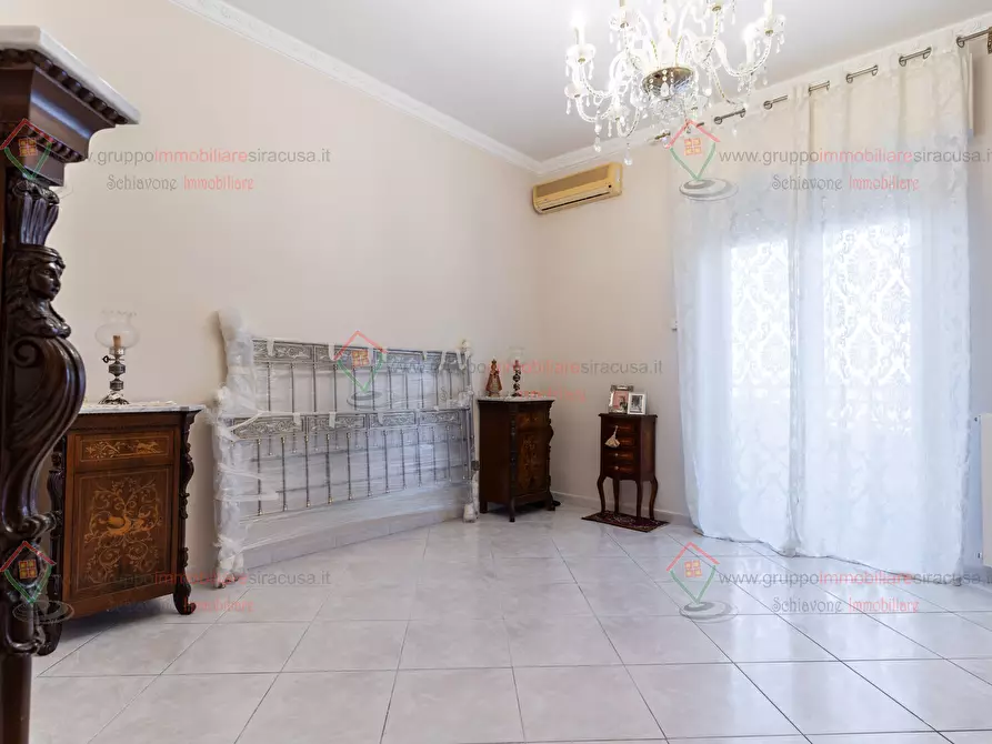 Immagine 12 di Pentalocale in vendita  a Siracusa