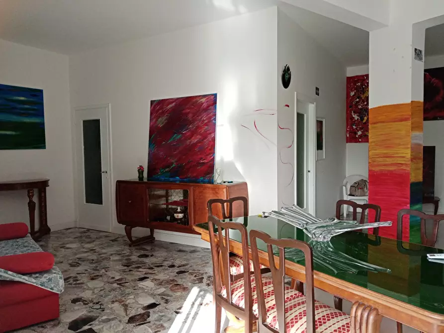 Immagine 22 di Quadrilocale in affitto  a Siracusa